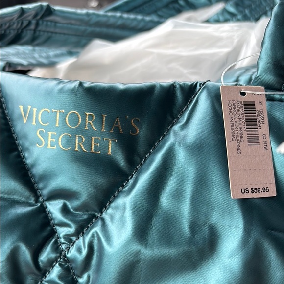 Victoria's Secret Shimmering Teal tote - Picture 3 of 5